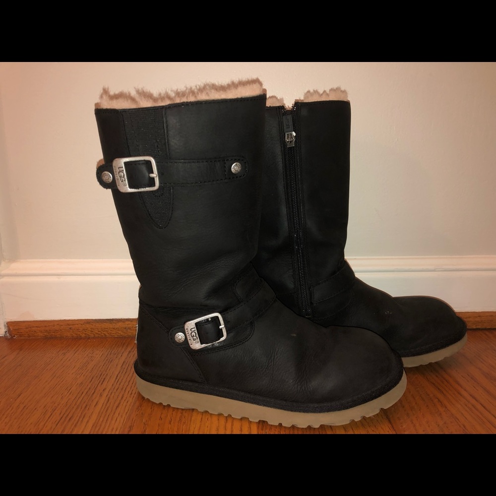 Black leather  buckle UGG boots